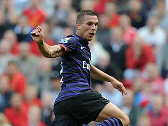 Wenger laughs off talk of Podo...